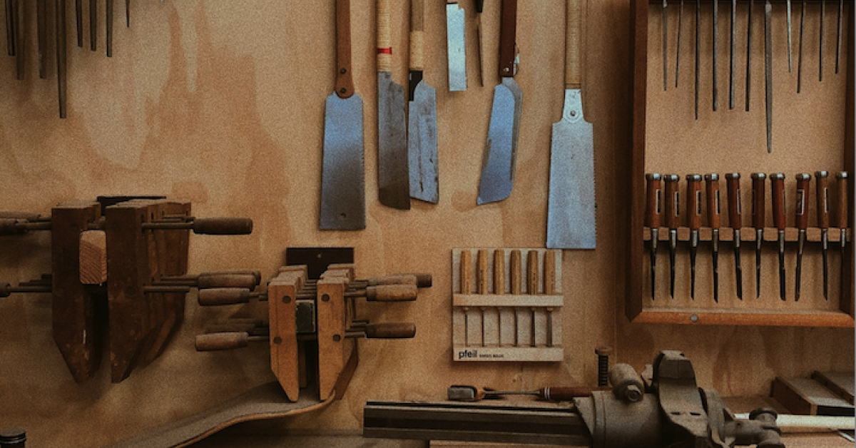 10 Essential Tools for Architects to Master Modern Architecture